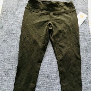 Lucy Studio Hatha Legging